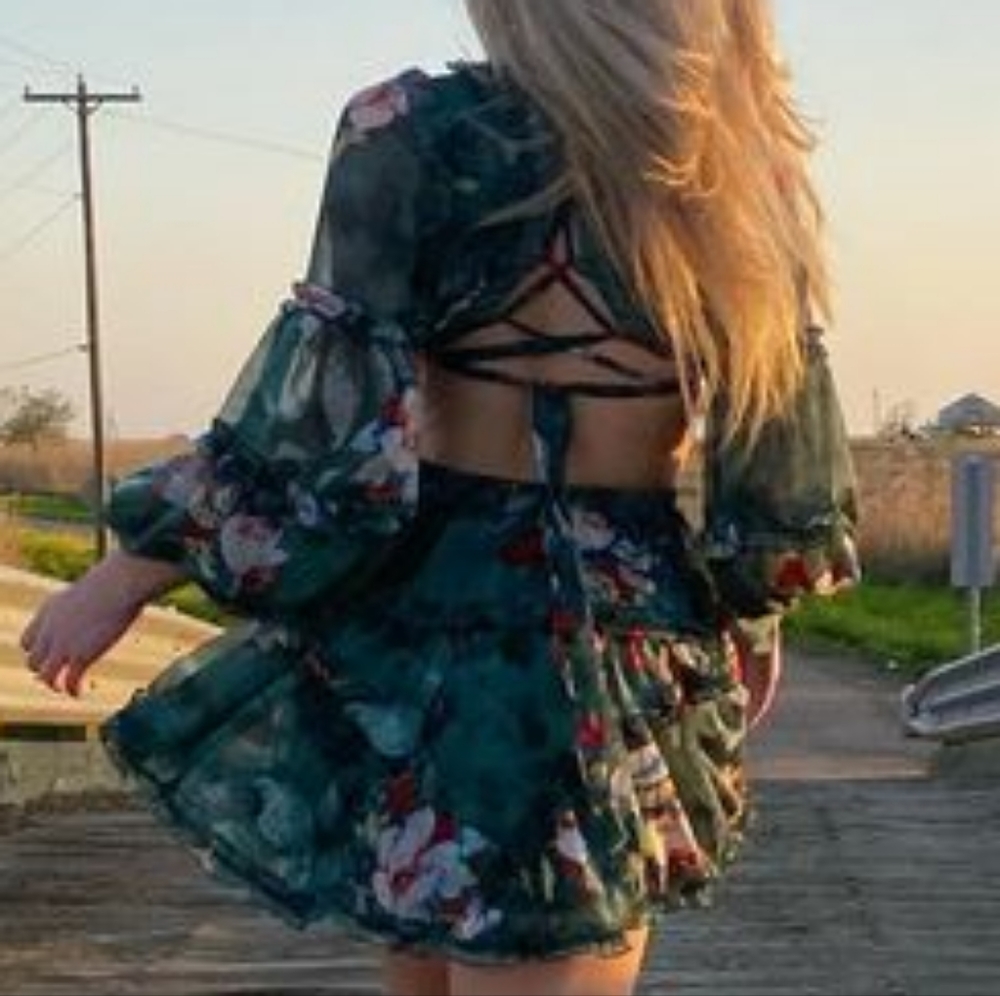 S GREEN DRESS